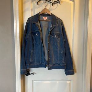 EVRI Denim Jacket 2x NWOT